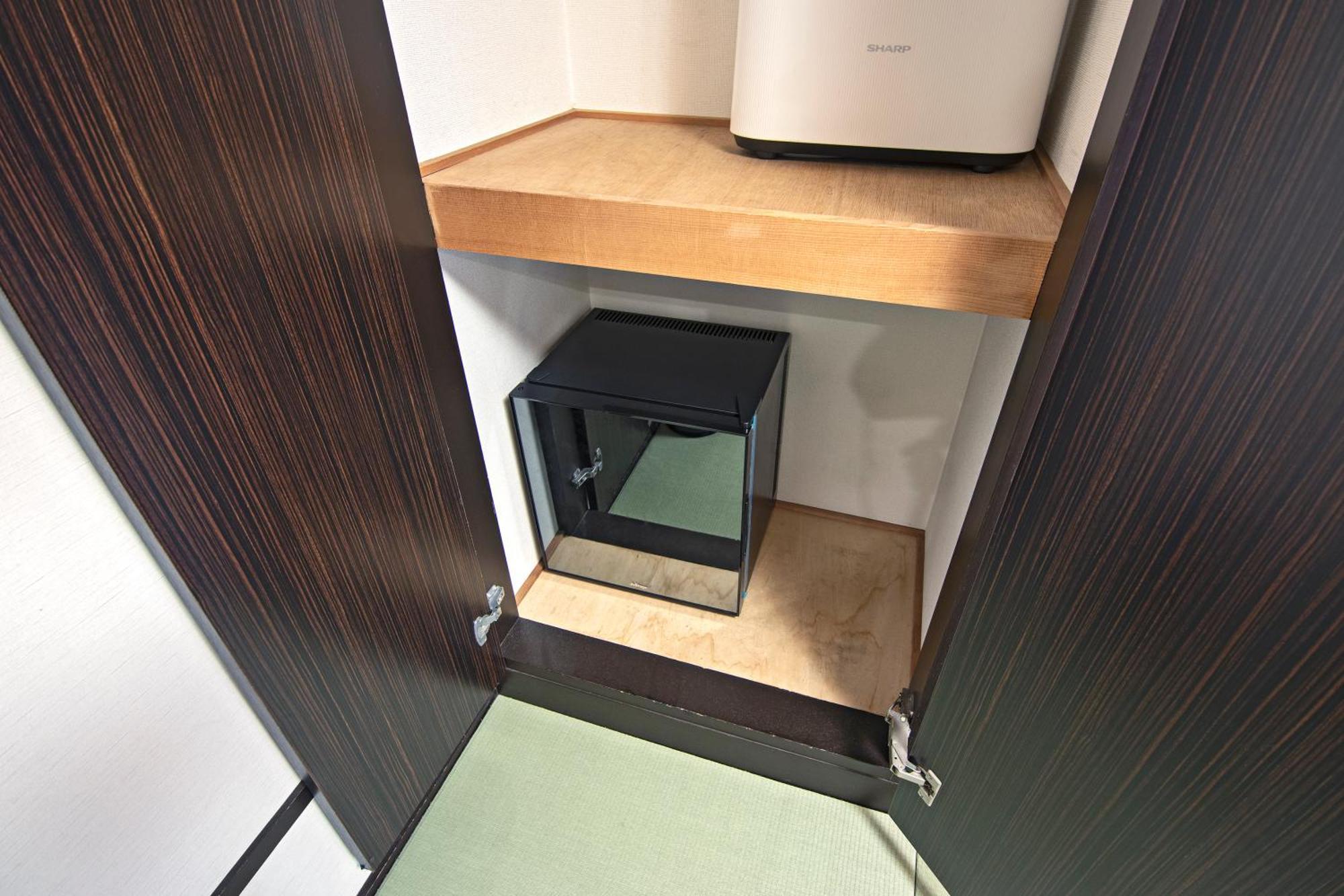Wonz Hotel Self-Check-In Осака Екстериор снимка