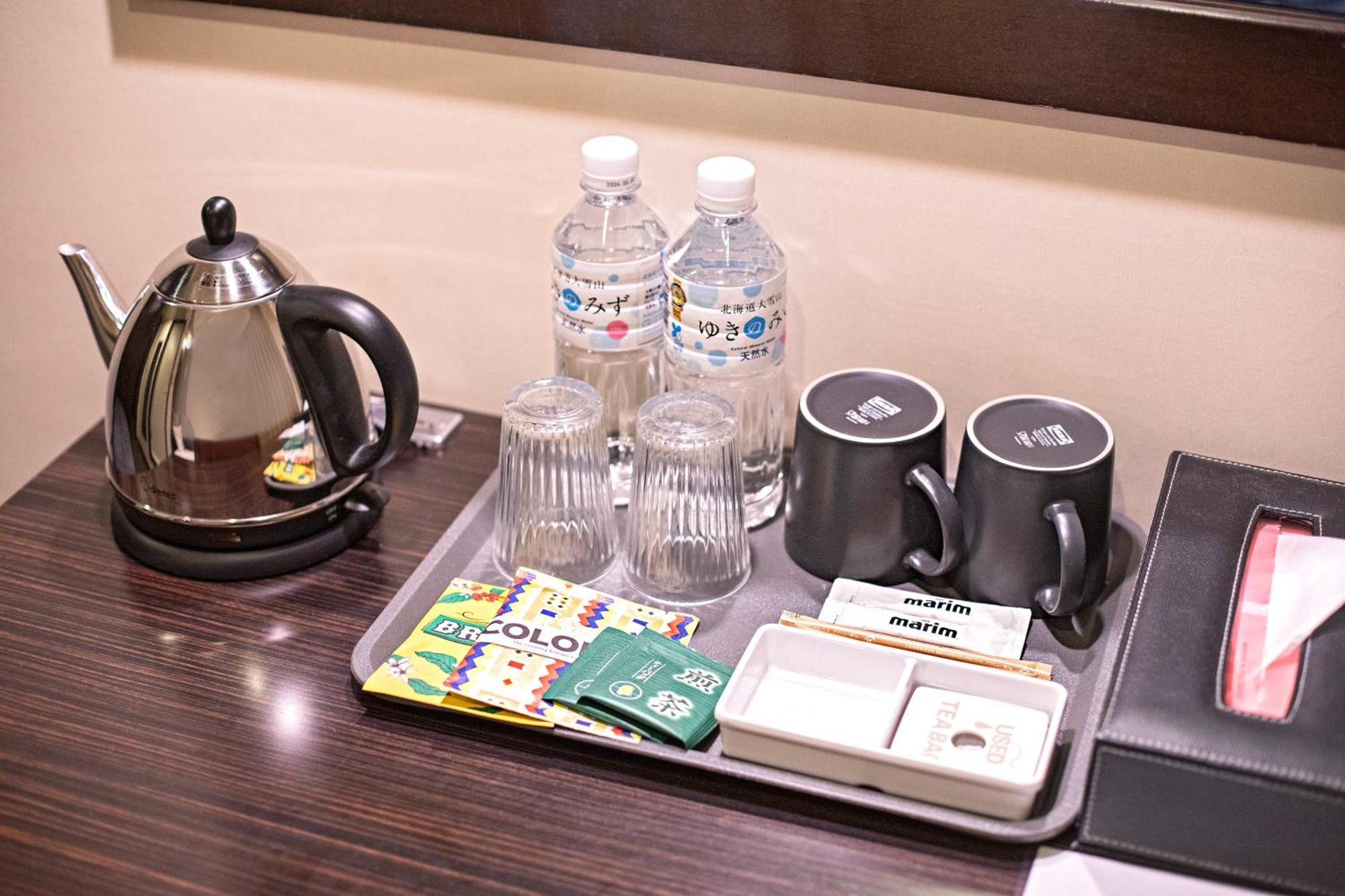 Wonz Hotel Self-Check-In Осака Екстериор снимка